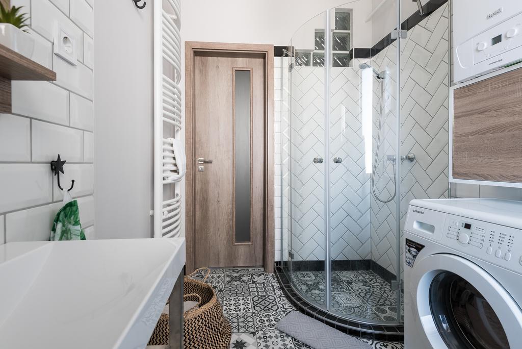 Csapo Apartment ديبريتْسين المظهر الخارجي الصورة